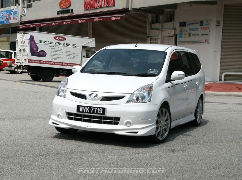 Test drive nissan grand livina 2011 #10