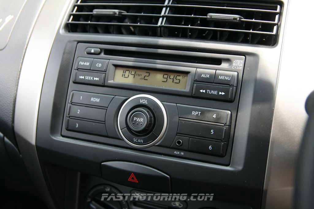 Test drive nissan grand livina 2011 #5