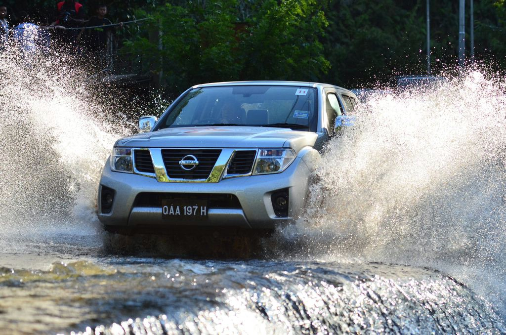 Photo Gallery: 2014 Nissan Navara Facelift – Test Drive