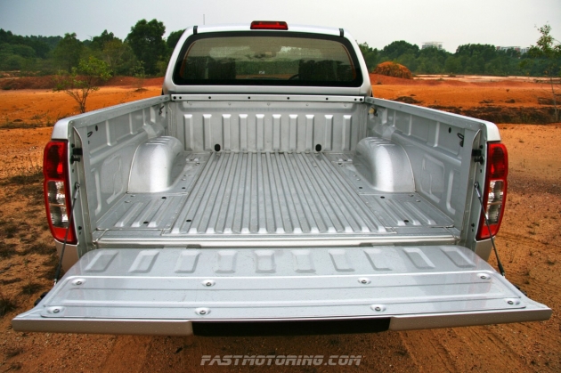 10500  630xfloat= img 0712 Nissan Navara King Cab Test Drive Review in Malaysia