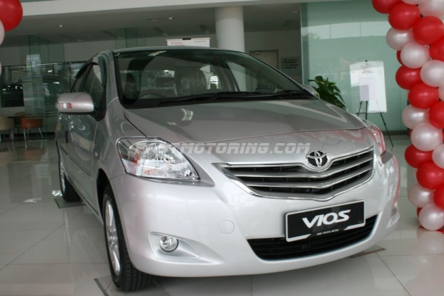 2010 Toyota Vios G Facelift front bumper 2010 Toyota Vios G Facelift front bumper