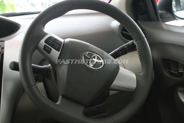 2010 Toyota Vios G Facelift steering 2010 Toyota Vios G Facelift steering