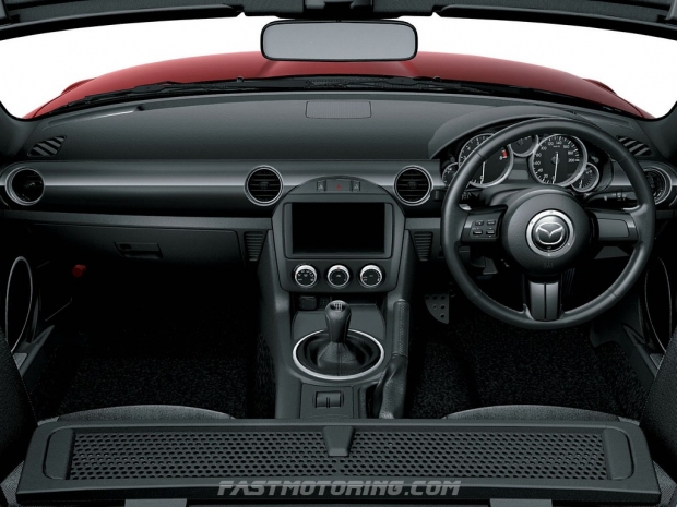2013 Mazda Roadster RS in Japan 2013 Mazda Roadster RS in Japan