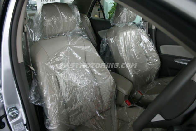 2010 Toyota Vios G Facelift front seat 2010 Toyota Vios G Facelift front seat