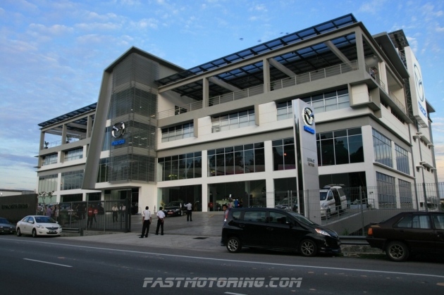 Mazda Launches Biggest Showroom, Mazda BT50 On Display