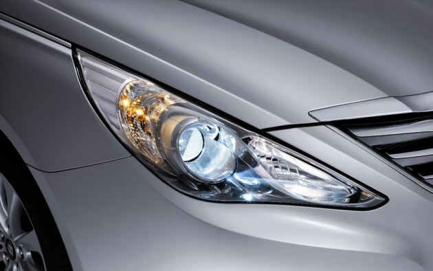 sonatafacelift_hid-headlamps