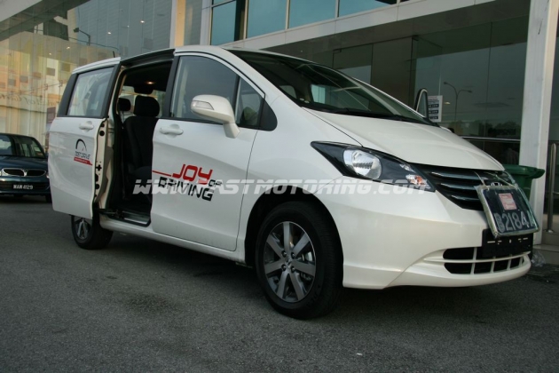 Honda freed review thai #7