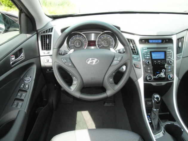 1761  630xfloat=center b060 7 Hyundai Sonata Malaysia Coming in June 2011