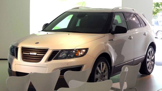 Saab 9-4X spy shots