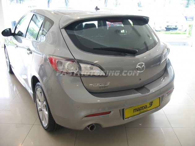 Mazda 3 HatchBack Rear