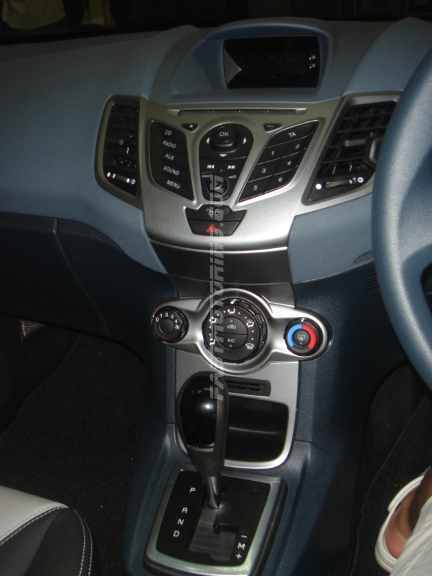 Ford Fiesta Gear Aircon