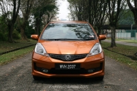 2011 Honda Jazz 1.5 i-VTEC Grade V Malaysia