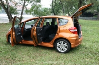 2011 Honda Jazz 1.5 i-VTEC Grade V Malaysia