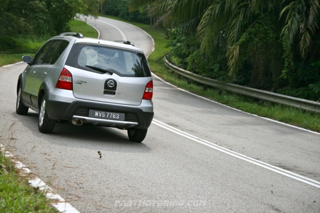2011 Nissan Livina X-Gear (Drive View) 2011 Nissan Livina X-Gear (Drive View)