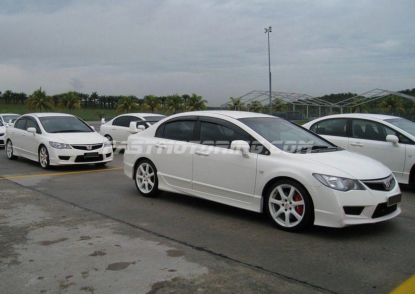 thumbs fd2 type r sepang track day Honda Civic Type R Discontinued This 