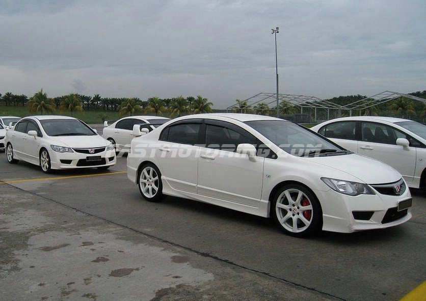 thumbs fd2 type r sepang track day Honda Civic Type R Discontinued This