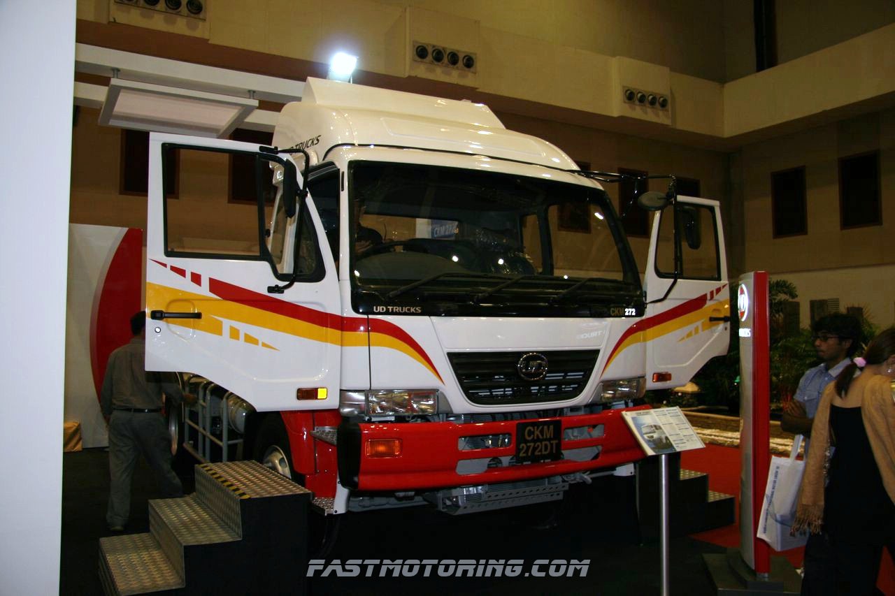 Nissan ud lorry malaysia #3