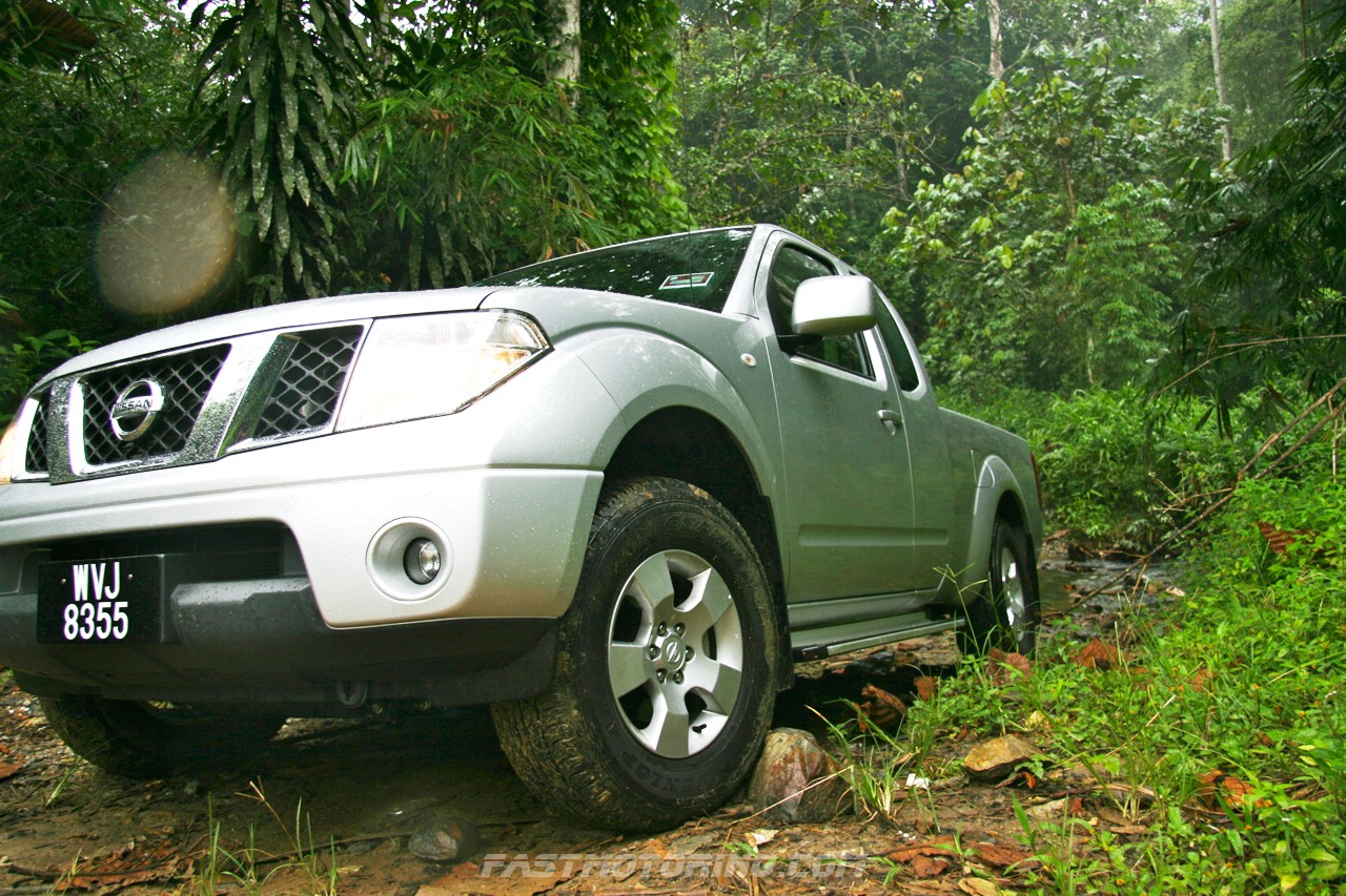 Nissan navara test drive malaysia #8