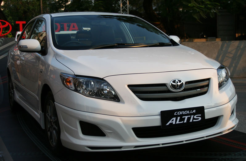 New Body Kit For 2014 Toyota Altis Corolla In Full Abs Material