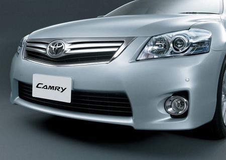 Camry Hybrid Front