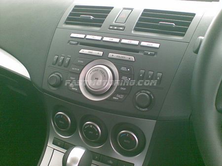 Mazda 3 Audio