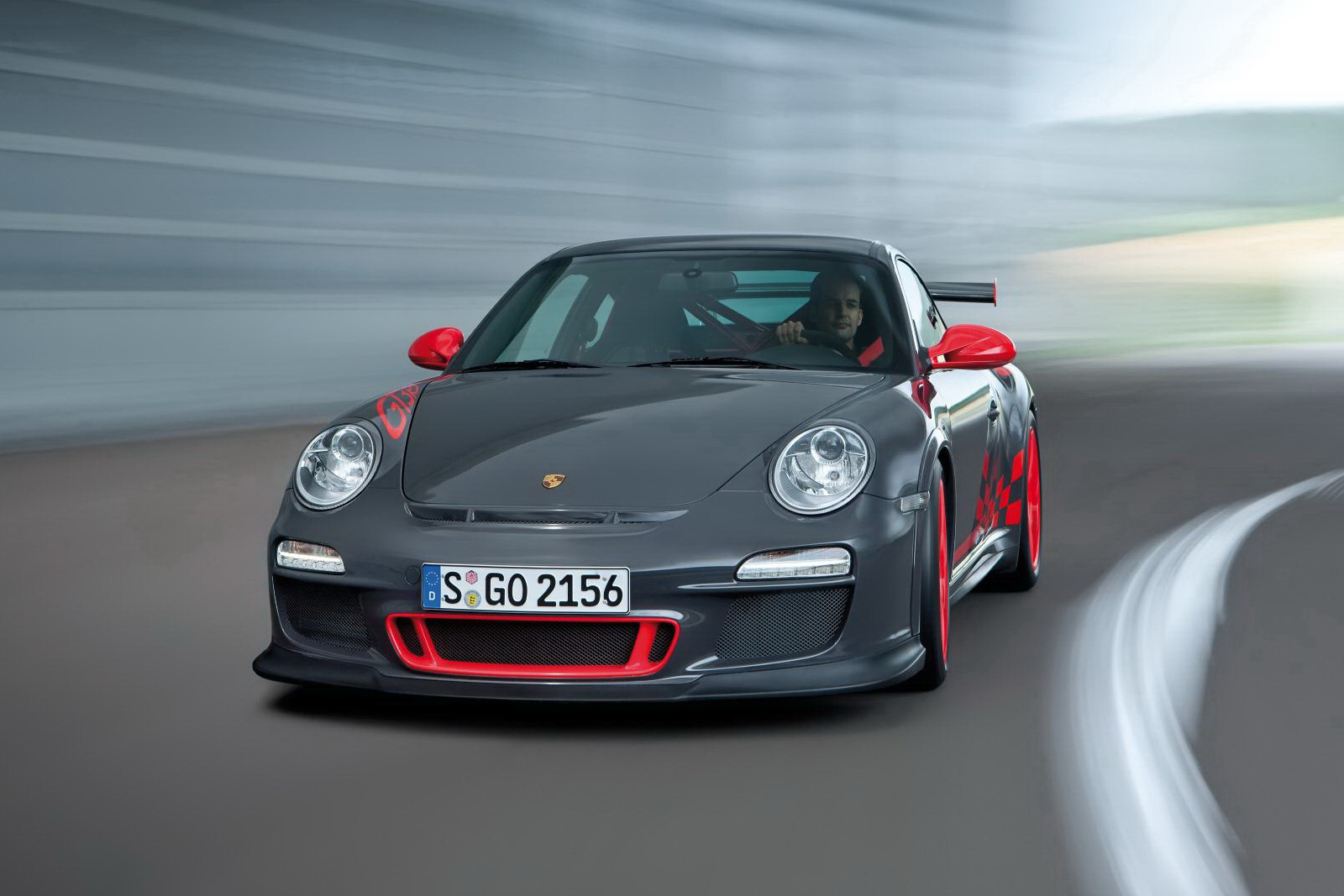 Porsche Recalls 911s with Center Locking Hubs