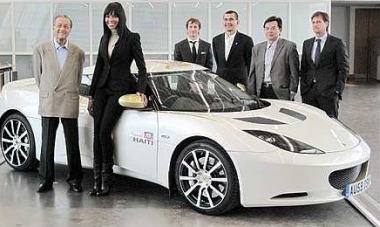 Mahatir Drives Lotus Evora