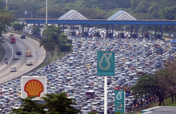 Traffic Congestion in KL Poll: Why traffic congestion in Kuala Lumpur, Malaysia? Vote here