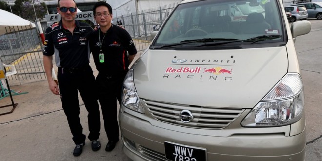 2013 F1 Malaysia Red Bull Racing Support Vehicles