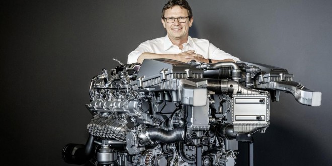 The new AMG 4.0-litre V8 biturbo engine: Powerful, innovative and efficient