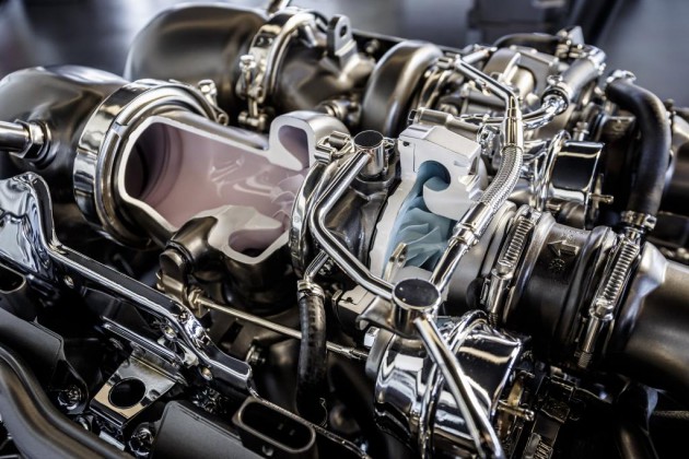 The new AMG 4.0-litre V8 biturbo engine: Powerful, innovative and efficient