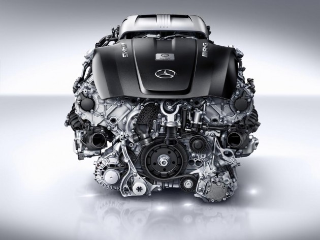 The new AMG 4.0-litre V8 biturbo engine: Powerful, innovative and efficient