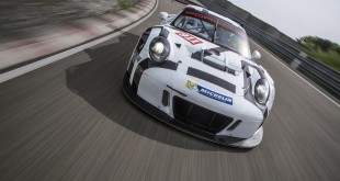 Season 2015 Porsche 911 GT3 R