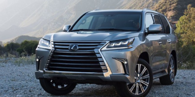 2016_Lexus_LX_570_002lr