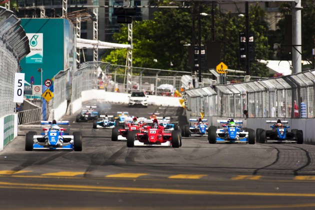 2015 Formula Master China Series Round 4. Kuala Lumpur Street Circuit.  7th - 9th August 2015.  Photo: Drew Gibson