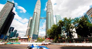 2015 Formula Master China Series

Round 4.

Kuala Lumpur Street Circuit. 

7th - 9th August 2015. 

Photo: Drew Gibson