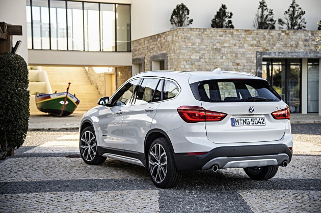 2016-BMW-X1-3
