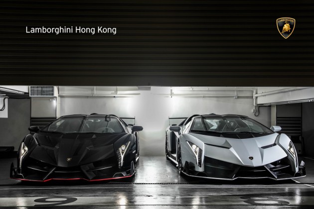 Veneno Roadsters in HK (1)