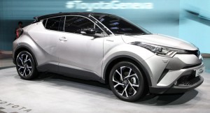 Toyota-C-HR-755