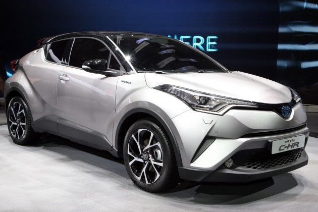 Toyota-C-HR-8