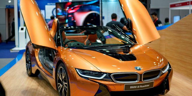 the-first-ever-bmw-i8-roadster-5