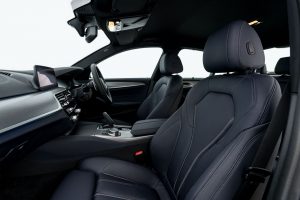 15-the-new-bmw-530e-m-sport-in-night-blue-leather-dakota-upholstery