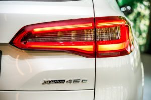 12-the-new-bmw-x5-xdrive45e-m-sport